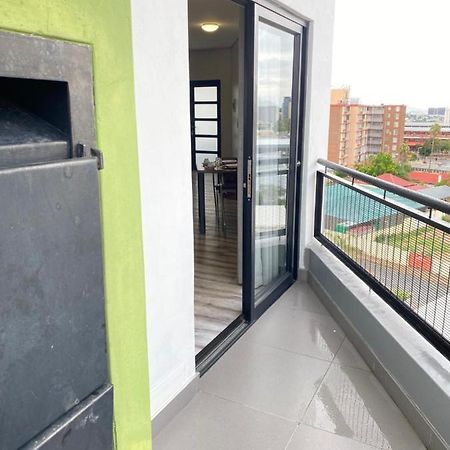 Dmn City At Merensky Apartment Виндхук Экстерьер фото